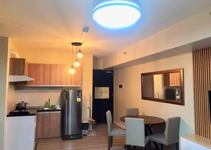 Spacious 2br At It Park W Pool & Stream Video *